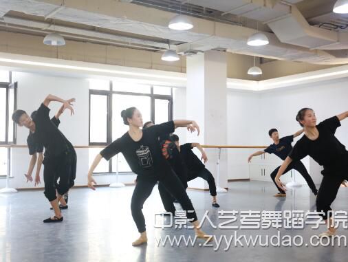 QQ截图20181016145122.jpg