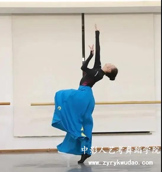 民族舞